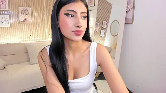 Snapshot of RACHEL_EV chatting on 09-23-25, 12:08 RACHEL EV online show from 09-23-25, 12:08