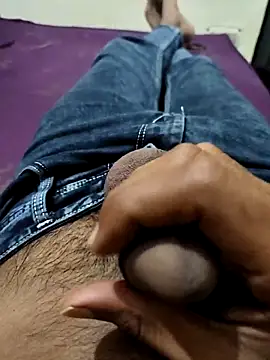 PAWARXX 0 online show from 10-11-25, 05:11