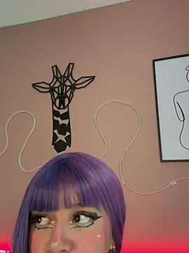 Snapshot of Sally__Walker chatting on 03-20-25, 03:56 Sally Walker online show from 03-20-25, 03:56