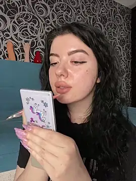 Kimi Ass online show from 12-22-24, 03:11