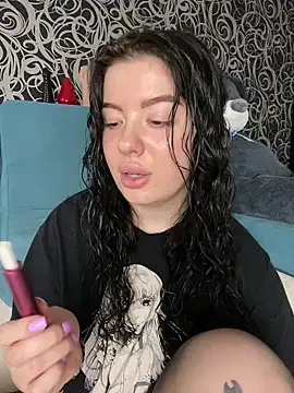 Kimi Ass online show from 03-10-25, 12:37