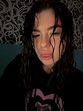 Kimi Ass online show from 09-22-25, 10:17