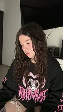 Kimi Ass online show from 12-19-25, 12:50