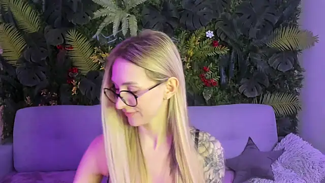 Horny Blond online show from 02-08-26, 09:02