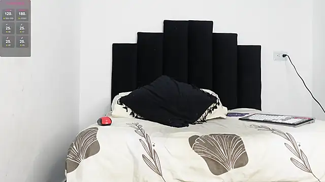 MarcoAlexLatino online show from 01-23-25, 02:23