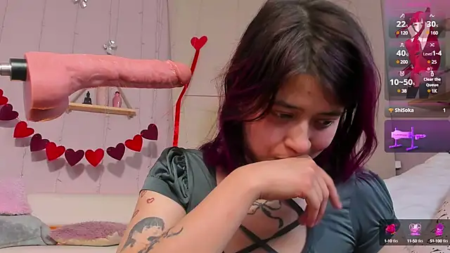 Snapshot of Frie_Moor chatting on 03-18-25, 05:10 Frie Moor online show from 03-18-25, 05:10