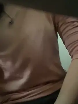 Tuongvy05 online show from 01-04-25, 02:25