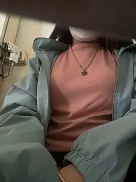 Tuongvy05 online show from 01-22-25, 07:25