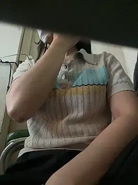 Tuongvy05 online show from 03-07-25, 02:36