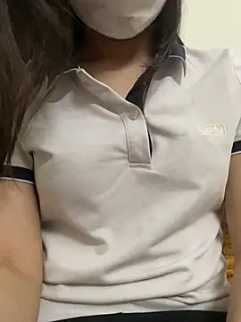 Tuongvy05 online show from 03-17-25, 08:29