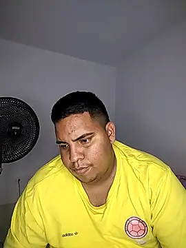 Snapshot of Poolsex_69 chatting on 09-26-25, 06:06 Poolsex 69 online show from 09-26-25, 06:06