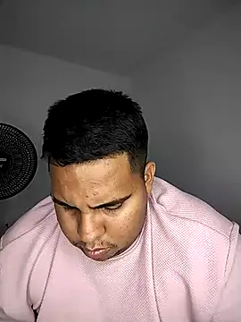 Snapshot of Poolsex_69 chatting on 09-28-25, 06:30 Poolsex 69 online show from 09-28-25, 06:30