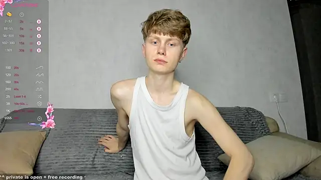 Snapshot of christian_di0r chatting on 09-30-25, 06:35 christian di0r online show from 09-30-25, 06:35