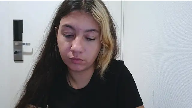 blvckbabyweed07 online show from 06-06-26, 08:46