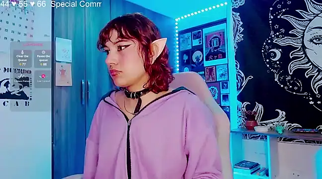 Snapshot of melissahowl chatting on 01-06-25, 12:27 melissahowl online show from 01-06-25, 12:27