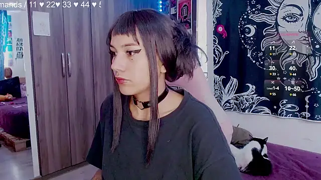 Snapshot of melissahowl chatting on 03-21-25, 03:24 melissahowl online show from 03-21-25, 03:24