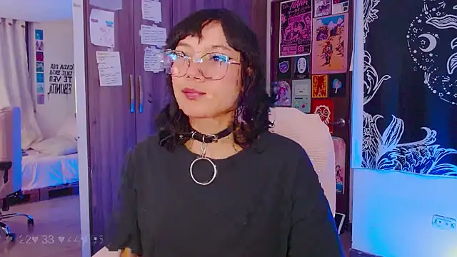 Snapshot of melissahowl chatting on 09-29-25, 01:44 melissahowl online show from 09-29-25, 01:44