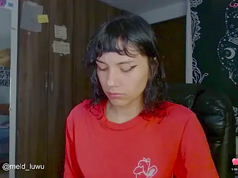 melissahowl online show from 04-01-26, 01:06