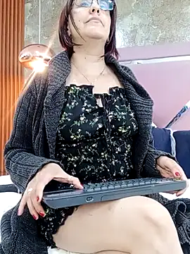 IsisBlake online show from 01-18-26, 12:42