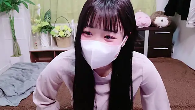 Snapshot of Mia--meow chatting on 01-03-25, 01:14 Mia--meow online show from 01-03-25, 01:14