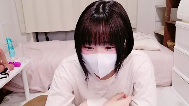 Snapshot of Mia--meow chatting on 02-21-25, 03:10 Mia--meow online show from 02-21-25, 03:10