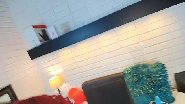 Snapshot of HannaBrave chatting on 03-13-25, 04:49 HannaBrave online show from 03-13-25, 04:49