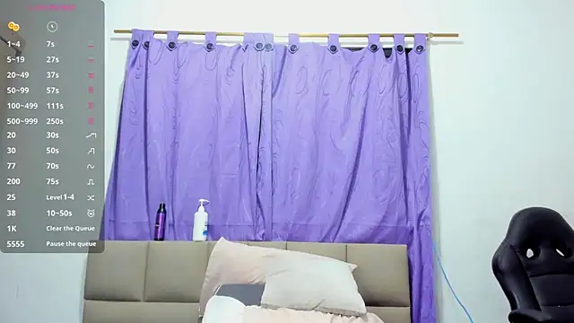 lilybaudyn  online show from 02-09-26, 05:06