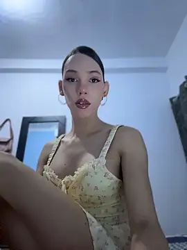 Carlita cute online show from 05-06-26, 01:47
