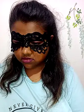 Snapshot of Sexy--queen1 chatting on 11-22-25, 02:10 Sexy--queen1 online show from 11-22-25, 02:10