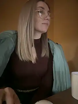 Crazy-Rosa online show from 02-07-25, 04:14