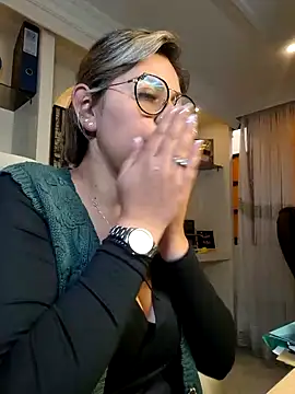 Cata Office-12 online show from 12-21-24, 03:09