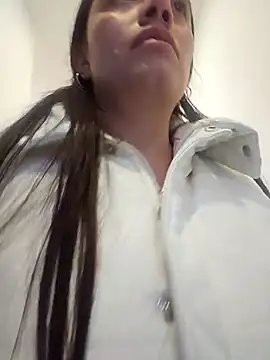 valery mora online show from 01-07-25, 01:46