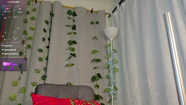 Iamkarlaa doll online show from 01-09-25, 12:25