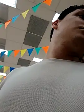  Ottis  online show from 03-18-25, 08:04