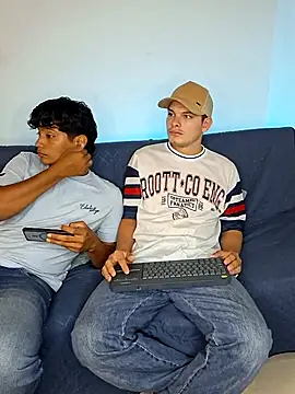  Ottis  online show from 11-30-25, 10:03