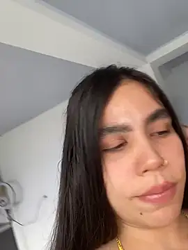 Cuteandhornyy online show from 03-15-26, 09:32