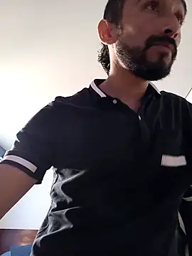 Snapshot of weedmanhot28 chatting on 03-13-25, 04:34 weedmanhot28 online show from 03-13-25, 04:34