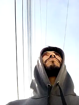 Snapshot of weedmanhot28 chatting on 10-19-25, 11:33 weedmanhot28 online show from 10-19-25, 11:33