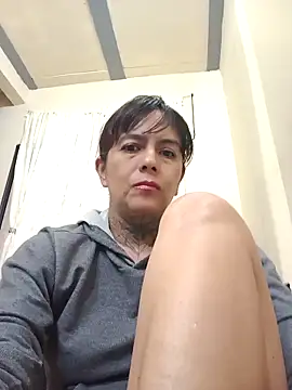 Snapshot of Dakary_hot chatting on 11-18-25, 09:30 Dakary hot online show from 11-18-25, 09:30