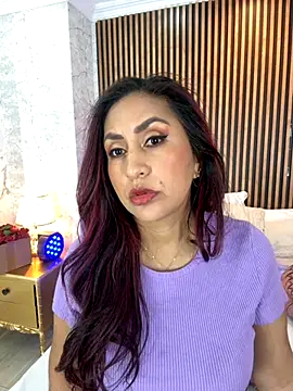 MonicaMoret online show from 10-01-25, 12:11