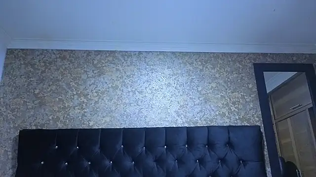 stella xue online show from 11-01-25, 08:44