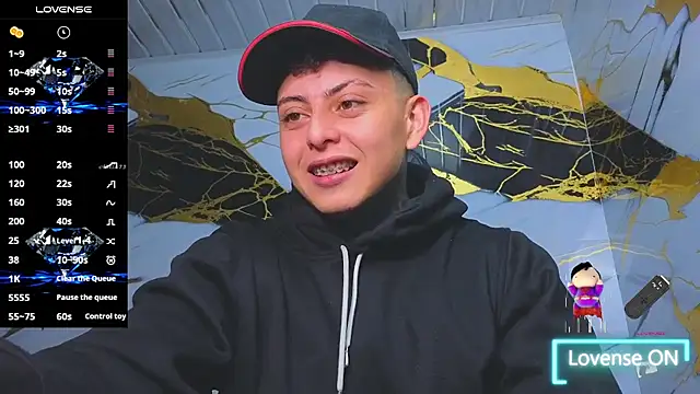 Snapshot of Kevin22_222 chatting on 10-02-25, 04:52 Kevin22 222 online show from 10-02-25, 04:52