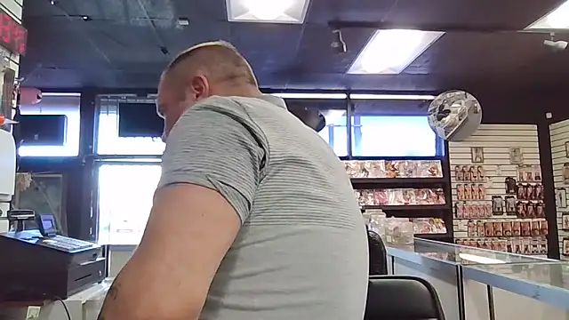 Snapshot of RawRyder8 chatting on 11-01-25, 06:43 RawRyder8 online show from 11-01-25, 06:43