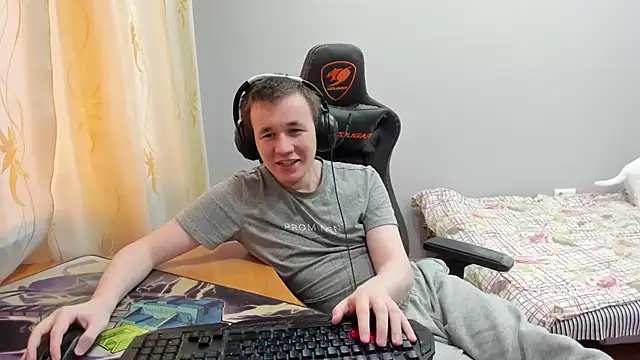 iliaskrislove online show from 11-28-25, 09:23