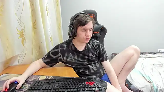 iliaskrislove online show from 04-07-26, 04:07