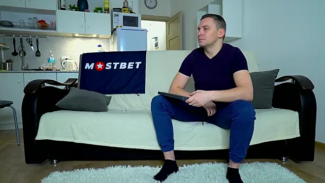 littlesweettifany online show from 01-14-25, 10:06