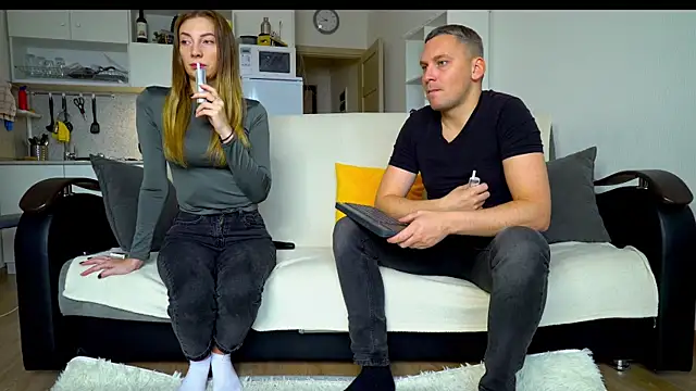 littlesweettifany online show from 10-14-25, 11:22