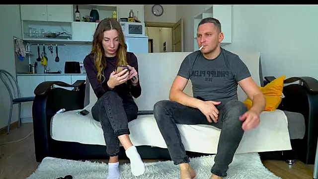 littlesweettifany online show from 10-17-25, 10:40