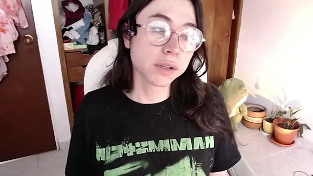 emily pearl  online show from 10-11-25, 01:31