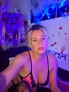 Snapshot of SpicyVicky chatting on 10-29-25, 05:53 SpicyVicky online show from 10-29-25, 05:53